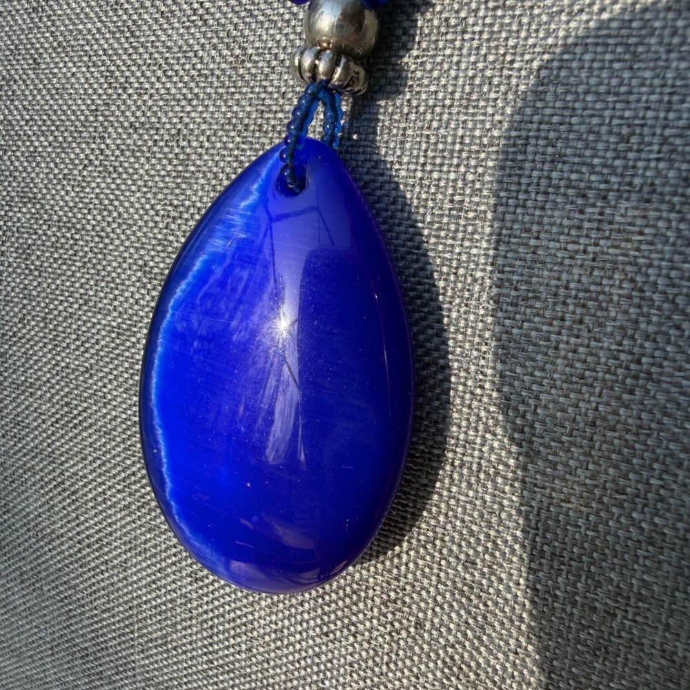 Blue Beaded Necklace with Pendant - Picture 5 of 7
